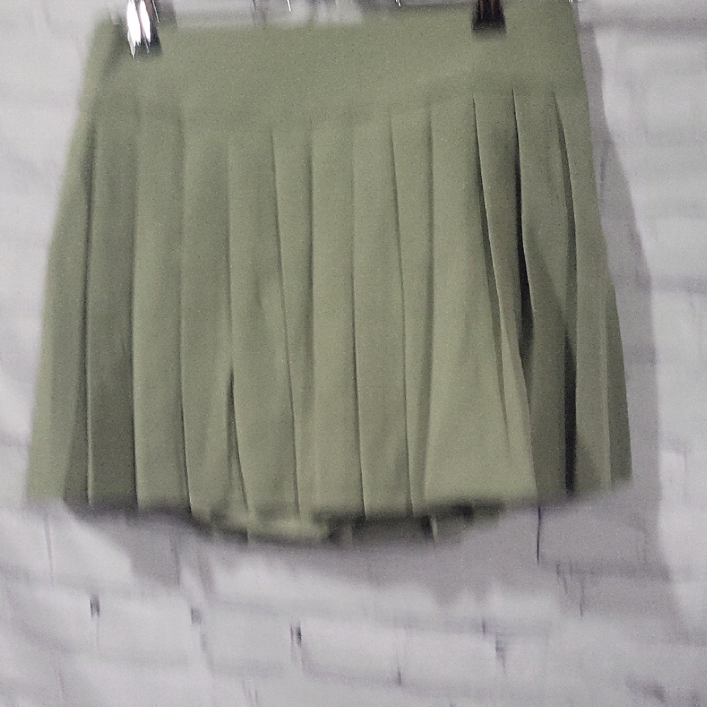 Love Tree Olive Green Pleated Women's Skirt New